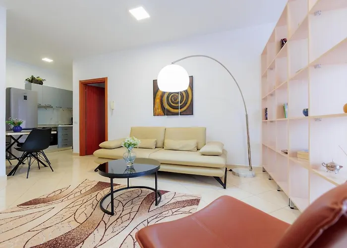 Center 12 Tirana