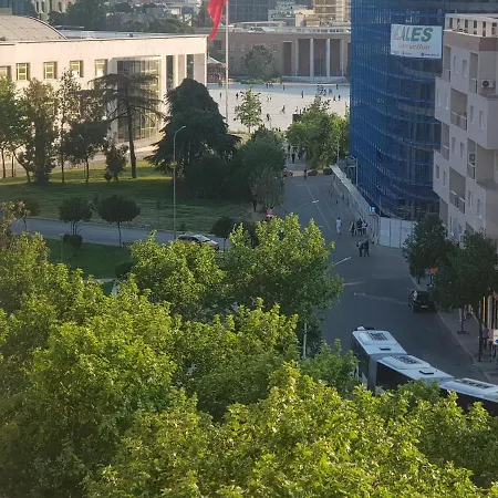 Center 12 *