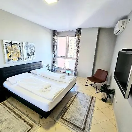 Center 12 公寓 地拉那